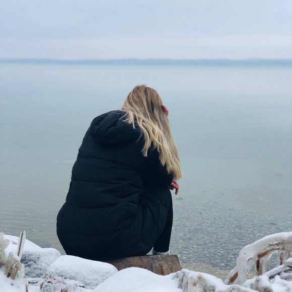 Meet your Posher, Abby - Picture 1 of 1